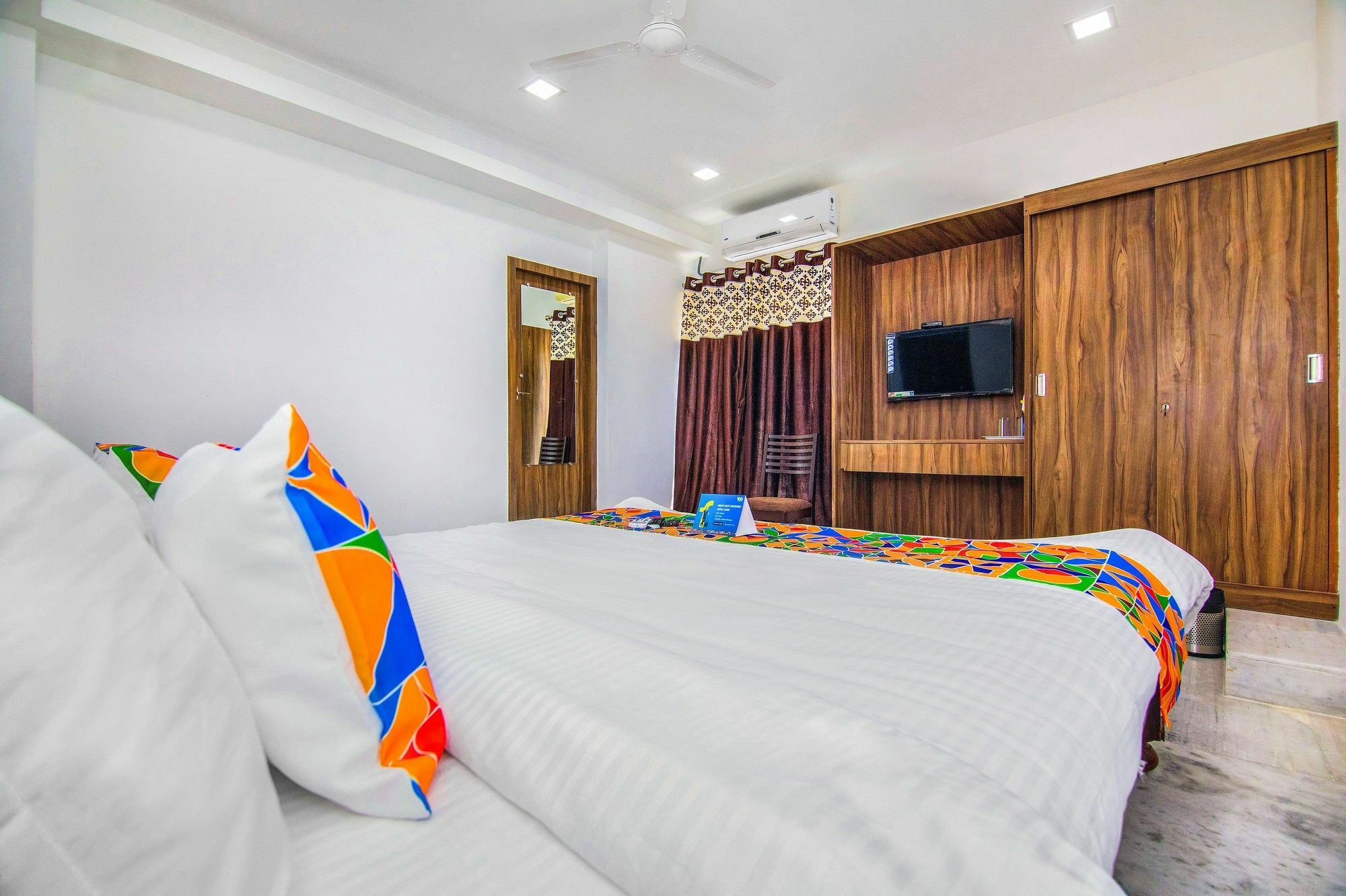 Fabhotel Venkeys Service Apartment Mylapore Chennai Ngoại thất bức ảnh